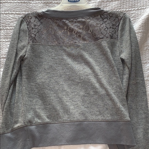 Vera Wang Cardigan - Picture 5 of 5